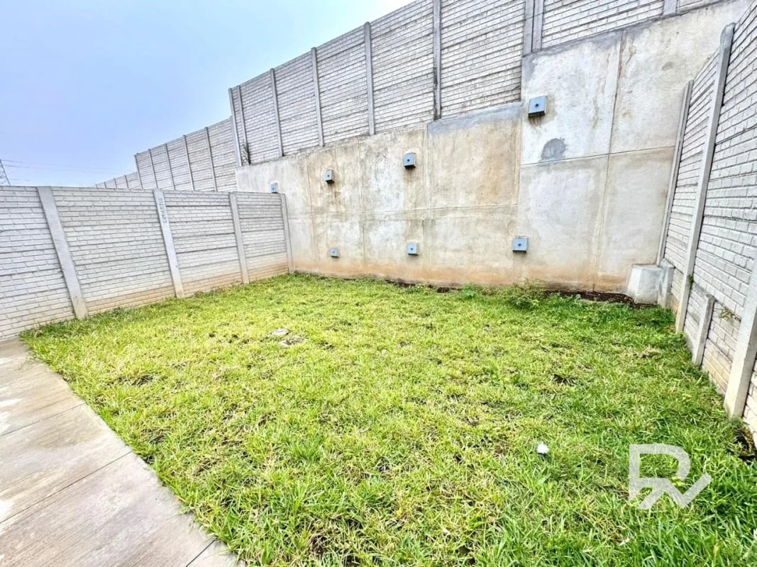 Linda casa en venta para estrenar en Bosques de Santa Elena. - 2