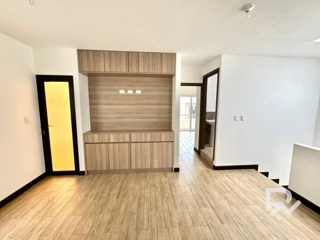 Linda casa en venta para estrenar en Bosques de Santa Elena. - 1