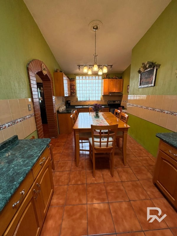 Propiedad con potencial REAL de inversión 📍 San Cristóbal 2, zona 8 de Mixco - 4
