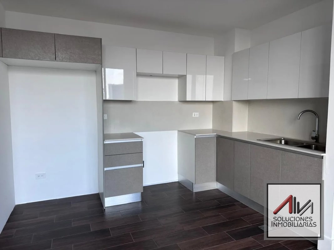 APARTAMENTO EN VENTA ZONA 13, 1 HABITACIÓN EDIFICIO ROSSELLÓ - 6