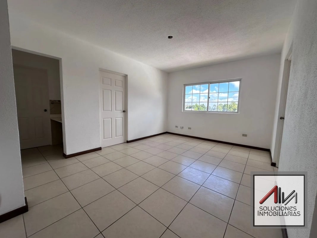 CASA EN VENTA SANTA CATARINA PINULA, LOS CEREZOS KM 18.5 CARRETERA A EL SALVADOR - 10