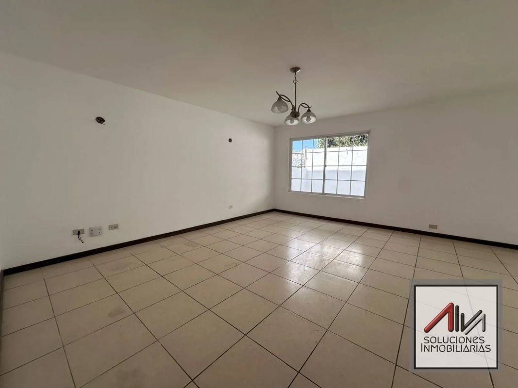 CASA EN VENTA SANTA CATARINA PINULA, LOS CEREZOS KM 18.5 CARRETERA A EL SALVADOR - 7