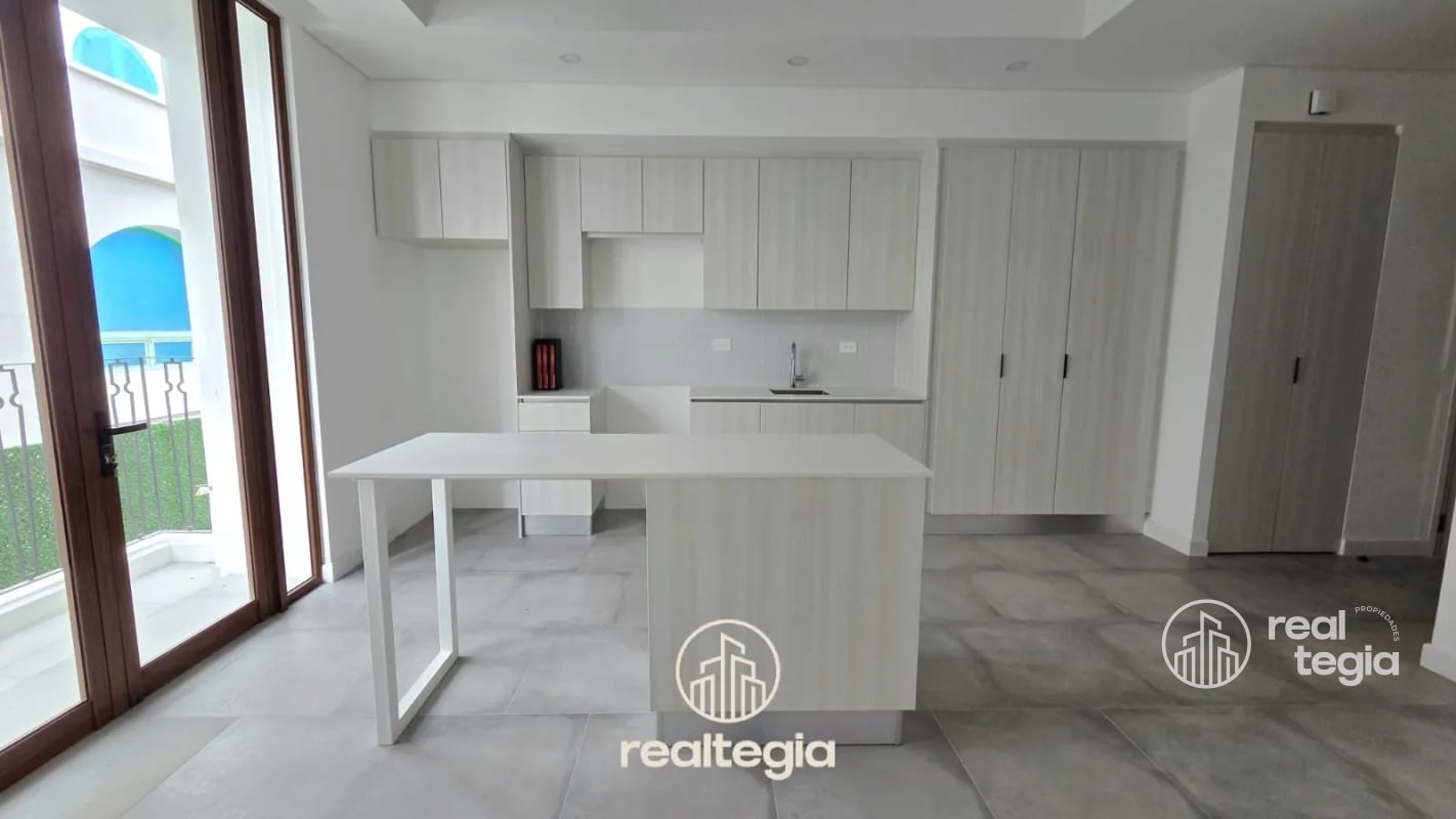 APARTAMENTO ANTARES DE CAYALÁ ZONA 16 - 5