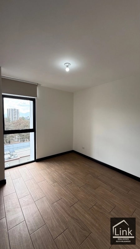 Venta de Apartamento zona 15 VH1 PRAGA - 9