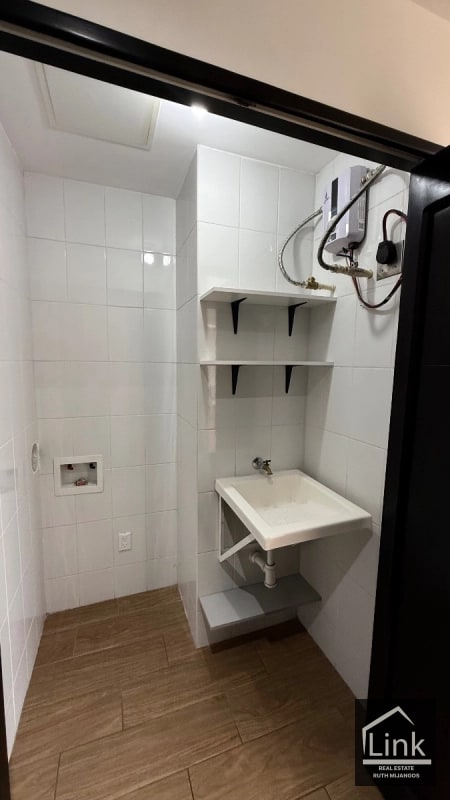 Venta de Apartamento zona 15 VH1 PRAGA - 4