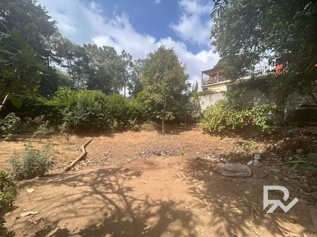 Venta de terreno rustico en San Lucas — Terreno en Venta en San Lucas Sacatepéquez, Sacatepéquez — foto 3 de 7