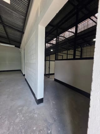 Bodega en renta zona 5 — Bodega / Ofibodega en Alquiler en Jardines de La Asunción, Zona 5, Guatemala, Ciudad — miniatura 10 de 12