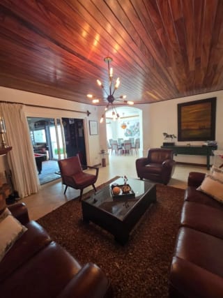 Casa en venta CES km 18.5 — Casa en Venta en Carretera a El Salvador, Guatemala, Ciudad — miniatura 1 de 17