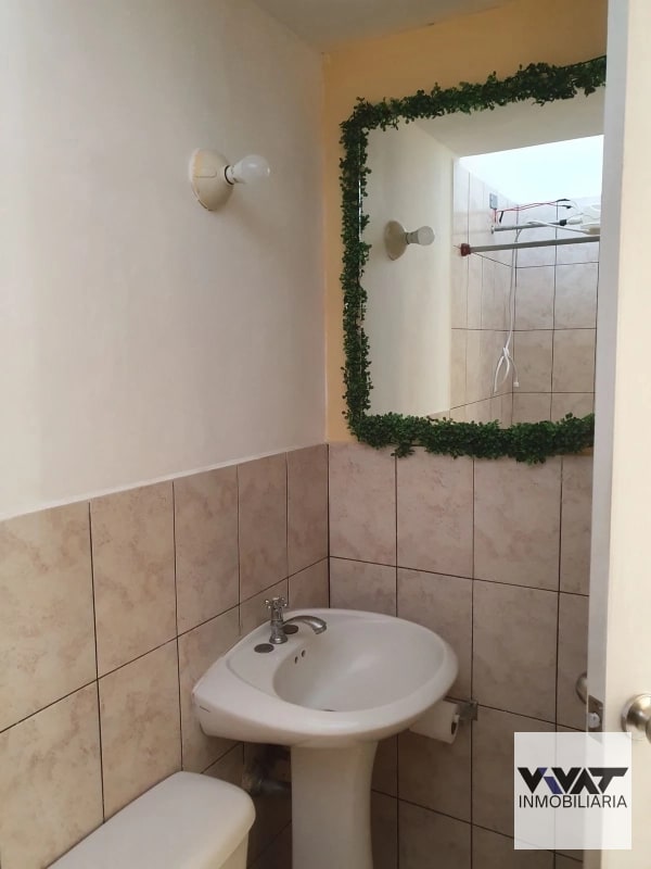 Casa en renta en Condominio Villas Calá, zona 10 de Santa Catarina Pinula - 1