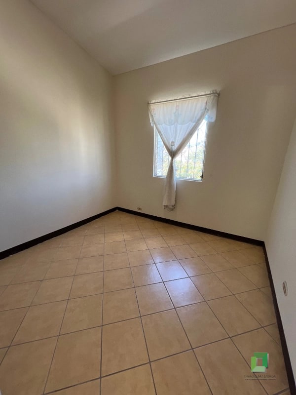 Casa en venta Valle del Sol zona 4 de Mixco - 4