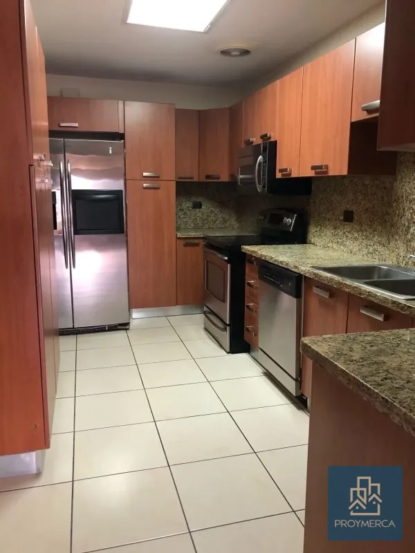 Apartamento en alquiler, Edificio Antiguo Zona 14 - 1
