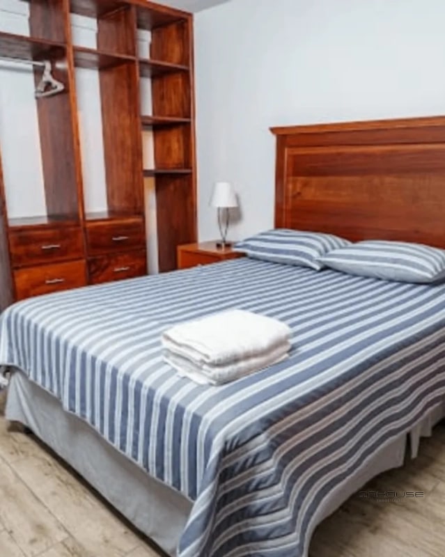 APARTAMENTO EN VENTA ZONA 16 CON JARDIN - 1