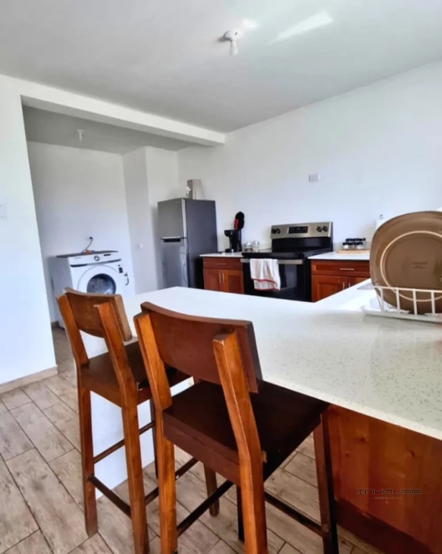 APARTAMENTO EN VENTA ZONA 16 CON JARDIN - 8
