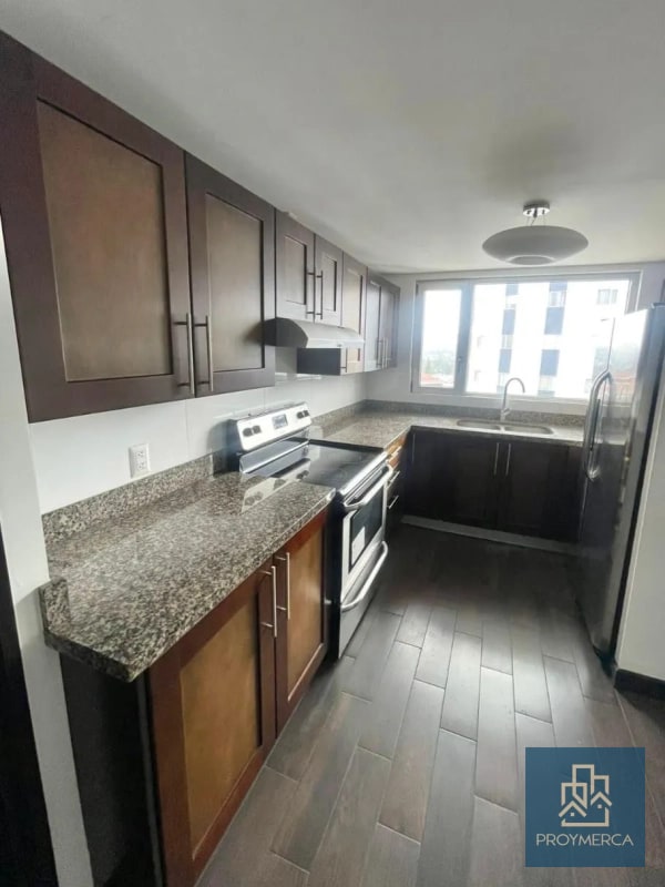 Apartamento en alquiler, Edificio Attica II, Zona 14 - 5