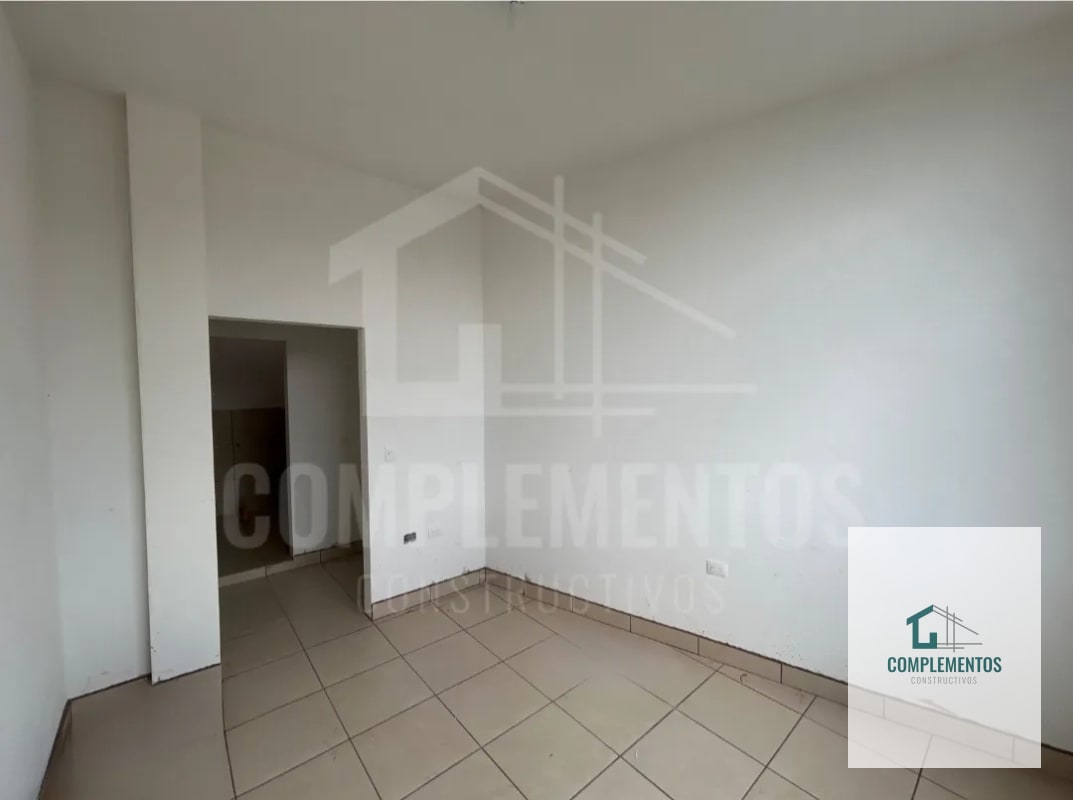 Bodega en renta - 4