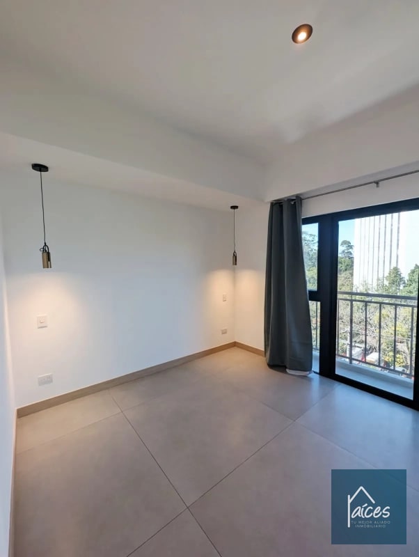 Renta de Apartamento en edificio Bona Diez Zona 10 (D) - 3