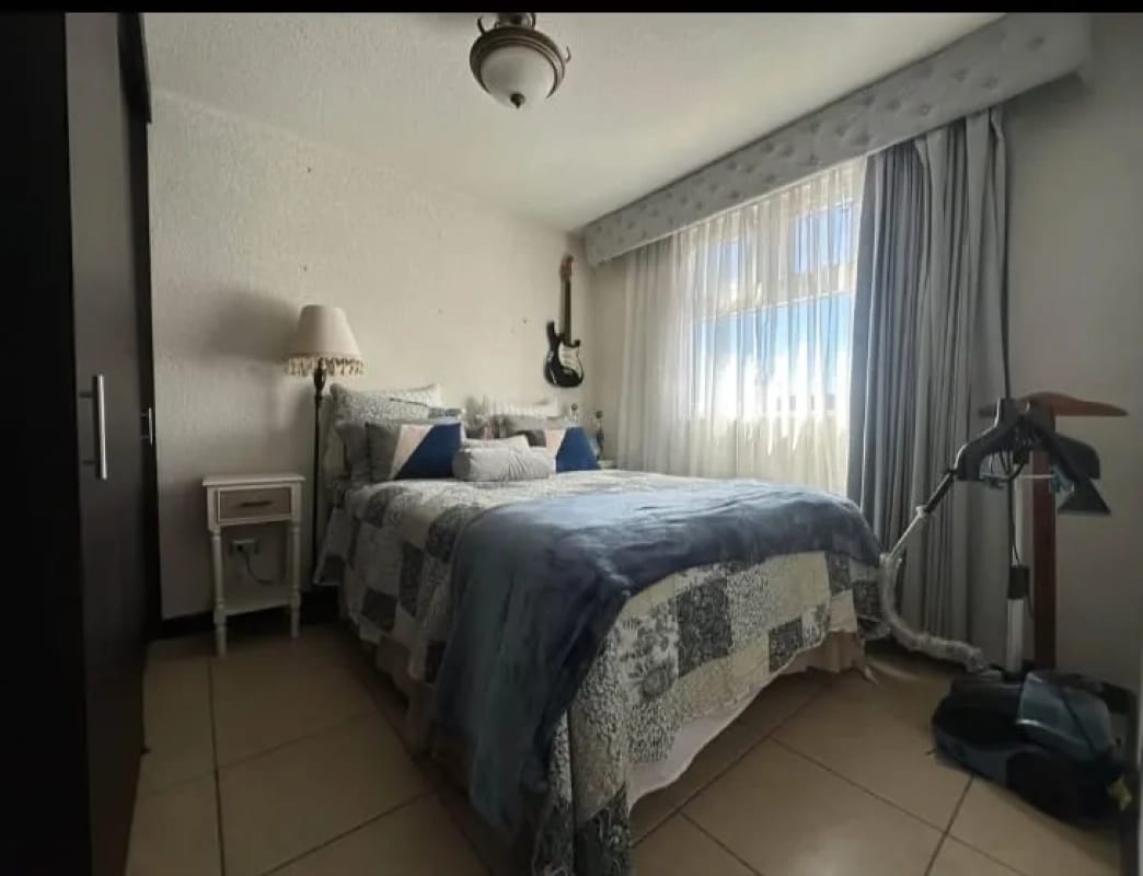 CASA EN VENTA EN ALTOS DE VILLAGE KM 25 CAES (copia) — Casa en Venta en Carretera a El Salvador, Guatemala, Ciudad — foto 13 de 17