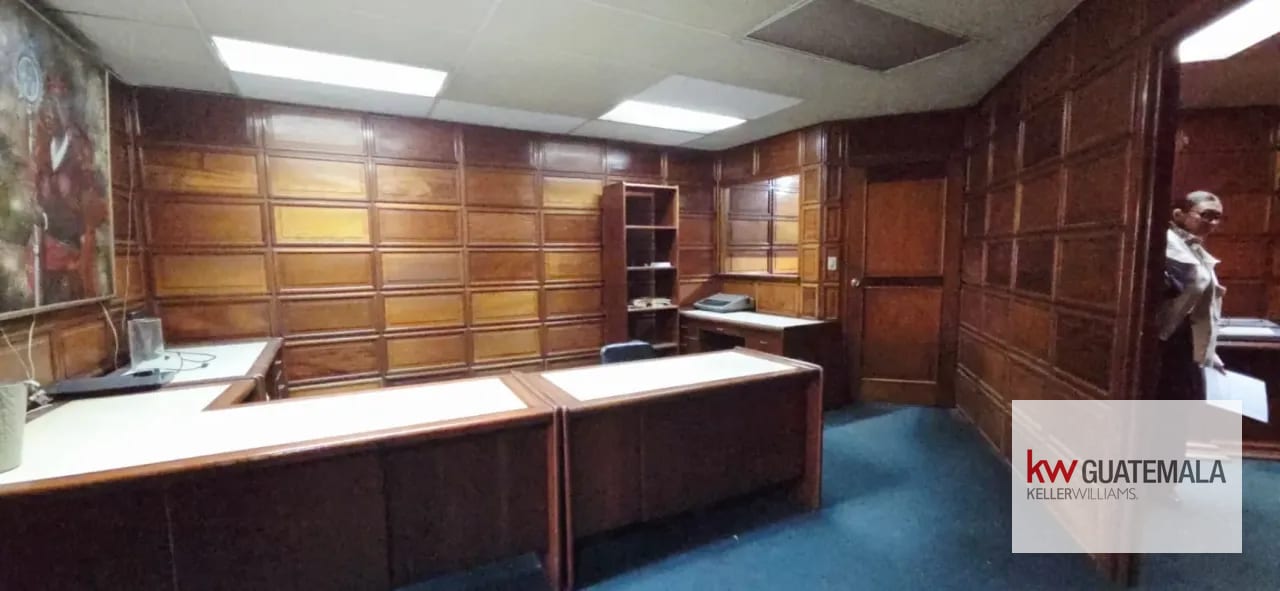 VENTA DE OFICINA EN EDIFICIO EN ZONA 4 — Oficina en Venta en Zona 4, Guatemala, Ciudad — foto 5 de 9