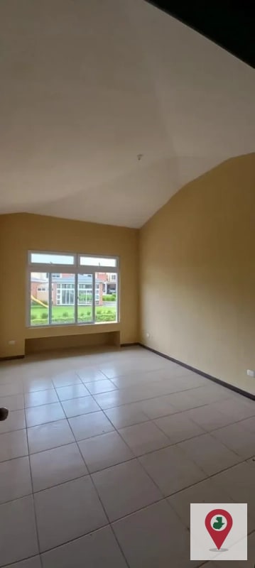 Casa en venta en Carretera a el salvador - 13