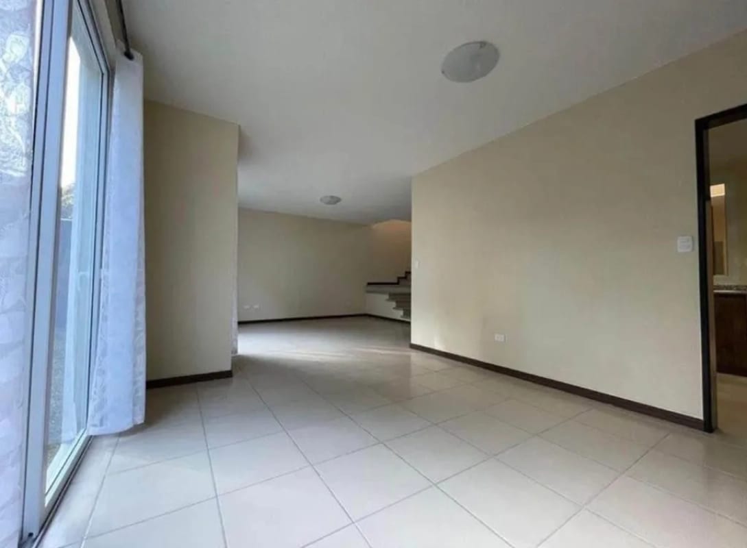 Casa en venta en Carretera a el salvador — Casa en Venta en Carretera a El Salvador, Guatemala, Ciudad — foto 5 de 17