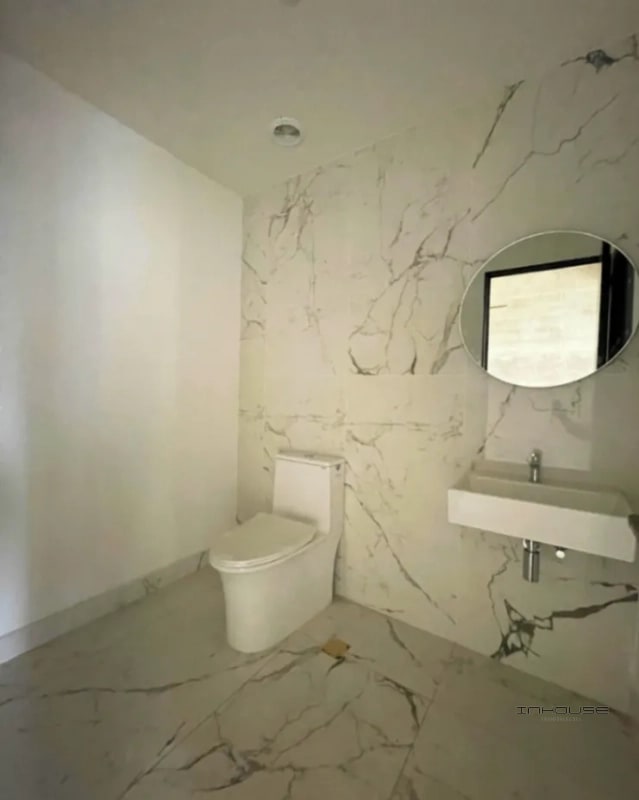 CLINICA EN RENTA ZONA 10 RENOVATI - 4