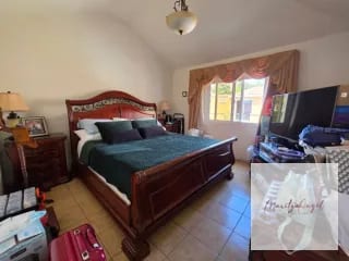 CASA EN VENTA EN SAN CRISTOBAL  ZN 8 MIXCO. SAN MARINO — Casa en Venta en Zona 8 Mixco, Guatemala, Ciudad — miniatura 9 de 13