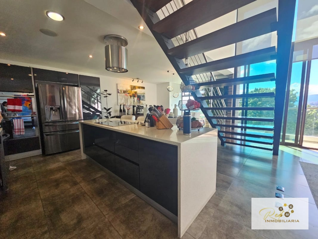 RENTA APARTAMENTO EN EDIFICO VIU CAYALÀ – ZONA 16 - 11