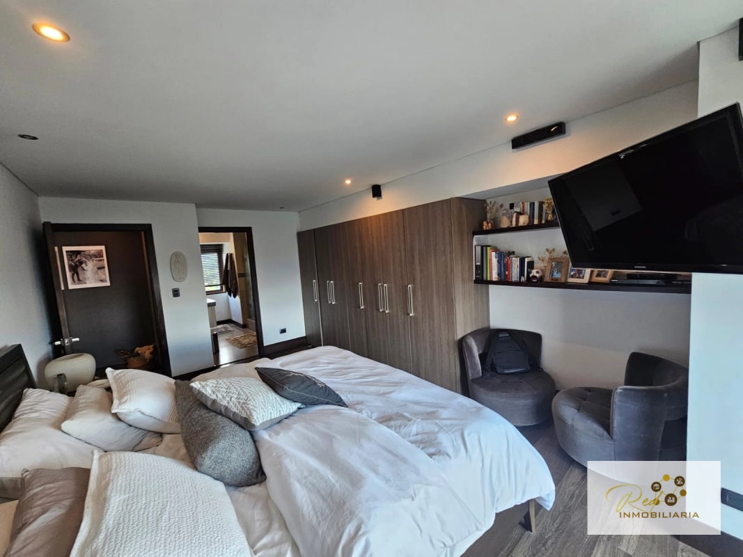 RENTA APARTAMENTO EN EDIFICO VIU CAYALÀ – ZONA 16 - 4