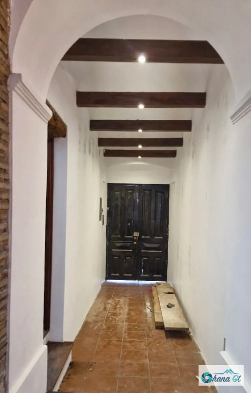 HERMOSA CASA COLONIAL EN RENTA EN ZONA 1, EXCELENTE UBICACIÓN - 3