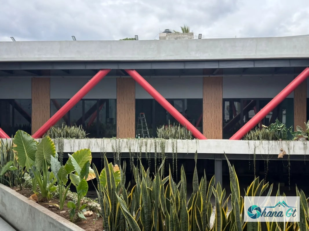 LOCAL PARA AUTOSERVICIO EN RENTA EN CHIQUIMULA - 2