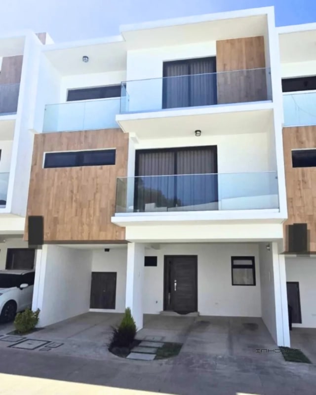 CASA EN VENTA ZONA 16 SAN ISIDRO DE TRES NIVELES - 10