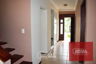 CASA EN VENTA EN EL KM 17 ENTREVERDES 137CVCD — Casa en Venta en Entreverdes, Carretera a El Salvador, Guatemala, Ciudad — miniatura 5 de 11