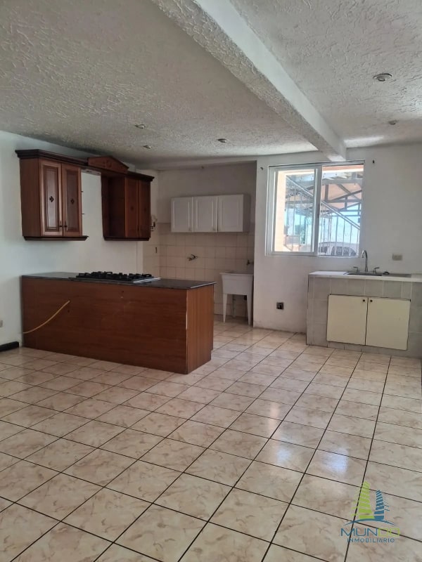 VENTA DE CASA EN CARRETERA A EL SALVADOR KM 19.5 - 10