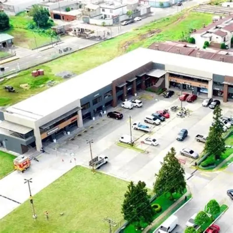 Local en alquiler - San Jose Pinula - Plaza Pinabetes Express - 4