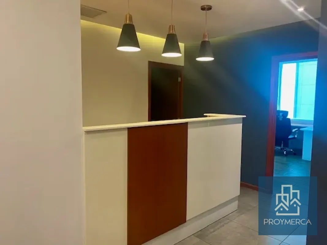 Oficina amueblada y tabicada en venta, Edificio Zona Pradera Zona 10 - 4