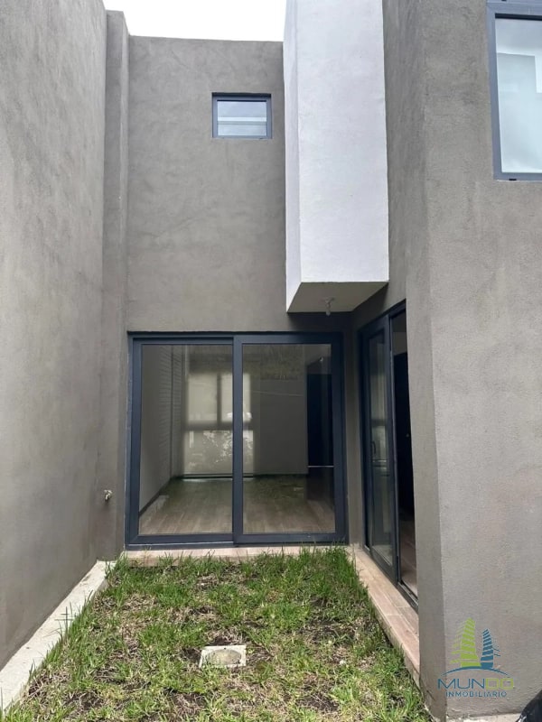 CASA EN RENTA AREA SAN JOSE PINULA - 3