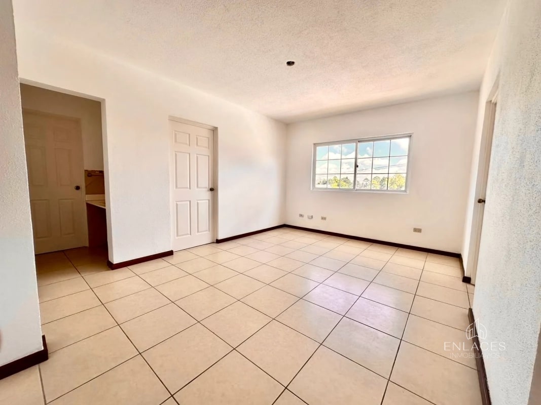 Km 18.5 CAES • Casa en Venta • Condominio Los Cerezos - 6