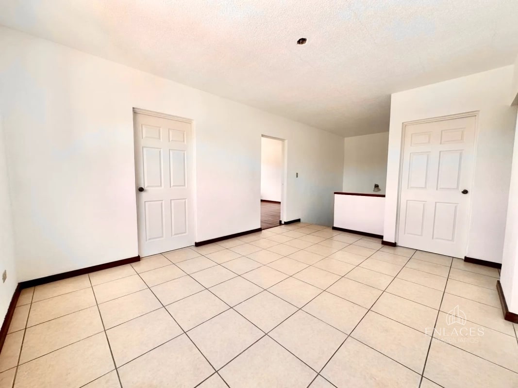 Km 18.5 CAES • Casa en Venta • Condominio Los Cerezos - 5