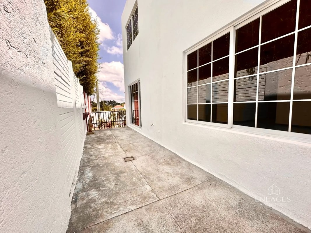 Km 18.5 CAES • Casa en Venta • Condominio Los Cerezos - 2