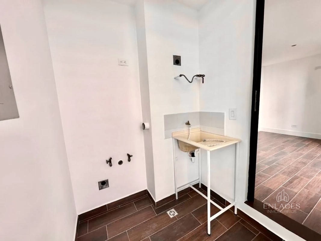 Zona 13 • Apartamento en Venta • Edificio Rosselló - 10