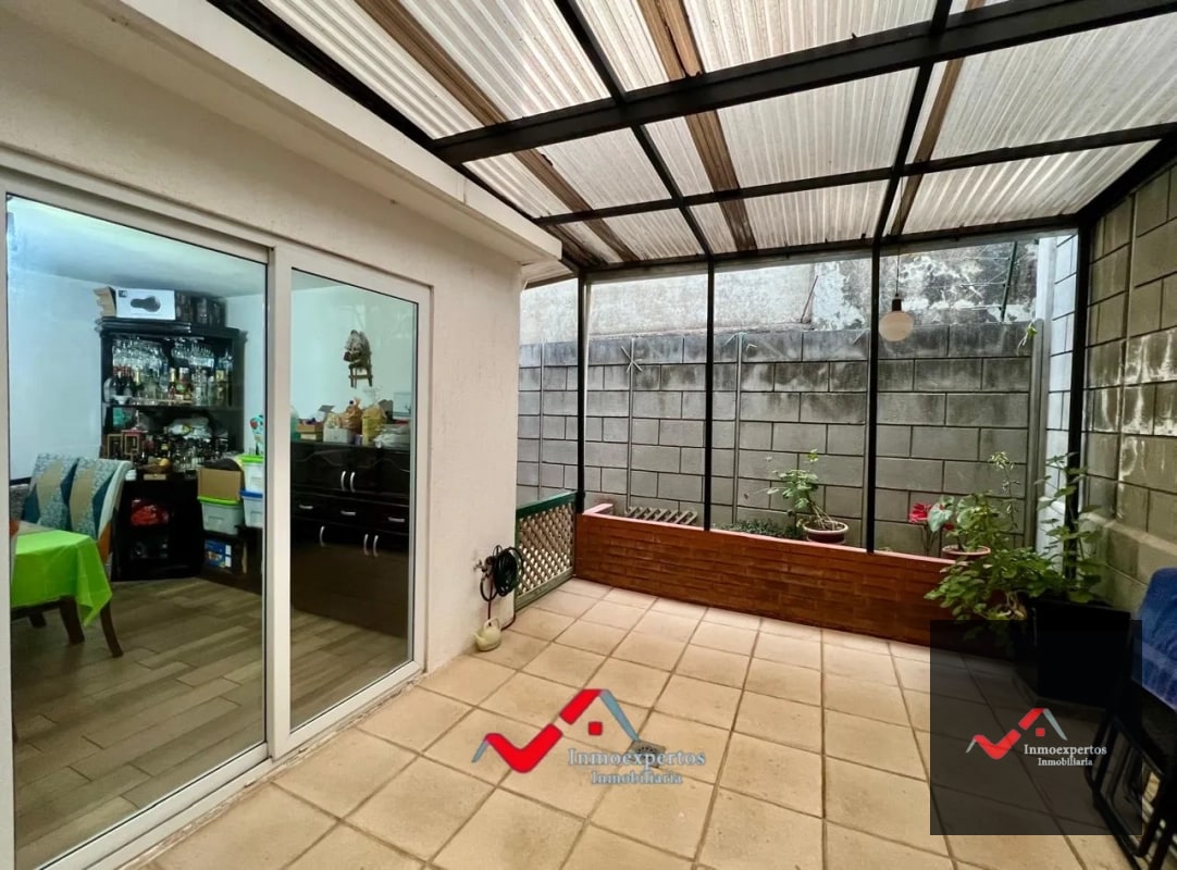 Casa en Venta en Condado San Jacinto, Zona 10 de Mixco - 1