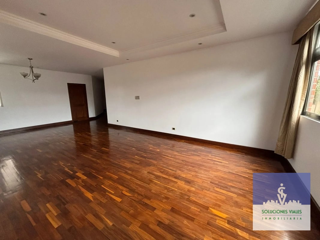 APARTAMENTO AMPLIO DE 222m² EN ALQUILER, zona 10 — Apartamento en Alquiler en Oakland I, Zona 10, Guatemala, Ciudad — foto 10 de 10