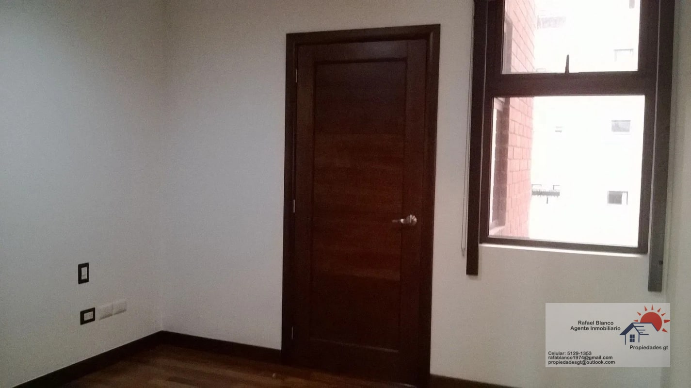 VENDO APTO Z.10 EDIF. MIRAFIORI REF.6827 *110 M2, 2 HAB, 2 BAÑOS, 2 PARQUEOS, $250k* - 9