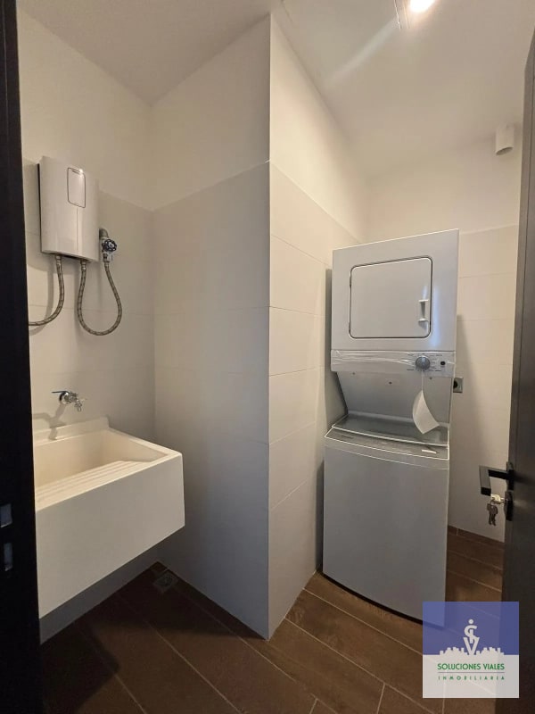 ALQUILO APARTAMENTO NUEVO LIRIOS DE CAYALA - 2