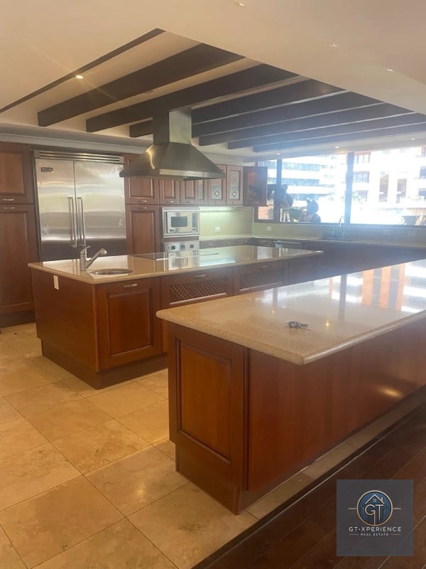 Espectacular apartamento en zona 14, nivel completo - 11