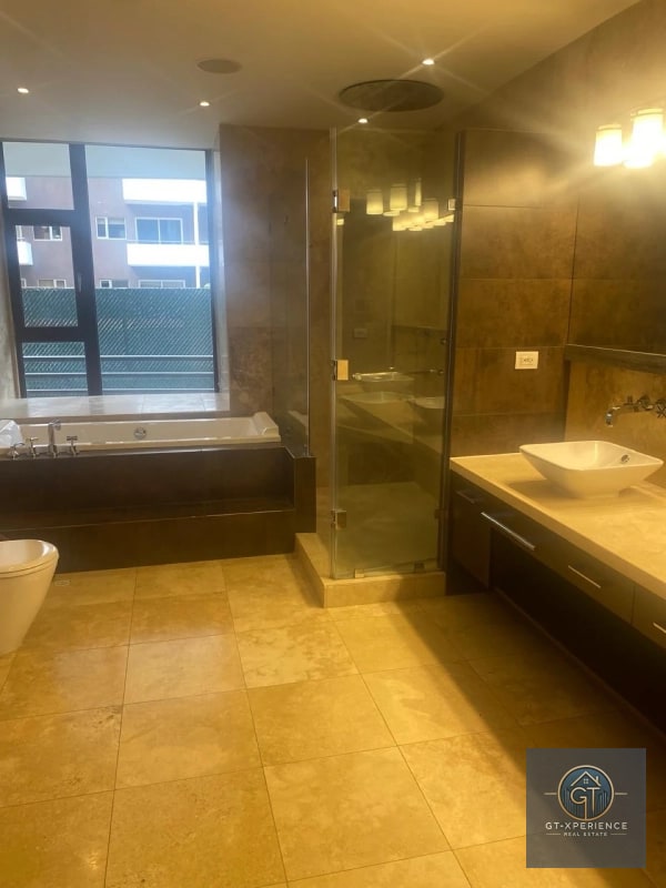Espectacular apartamento en zona 14, nivel completo - 3