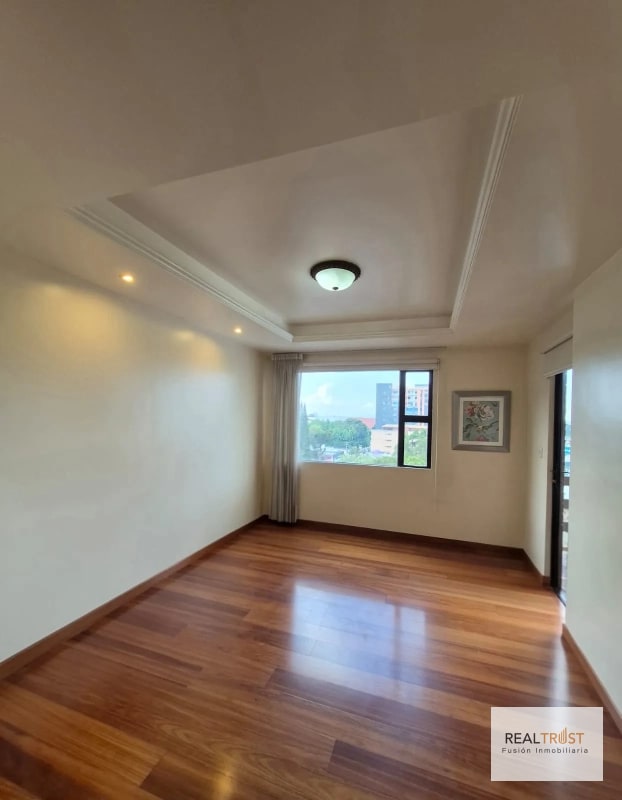 APARTAMENTO AMUEBLADO EN RENTA ZONA 10 - 10
