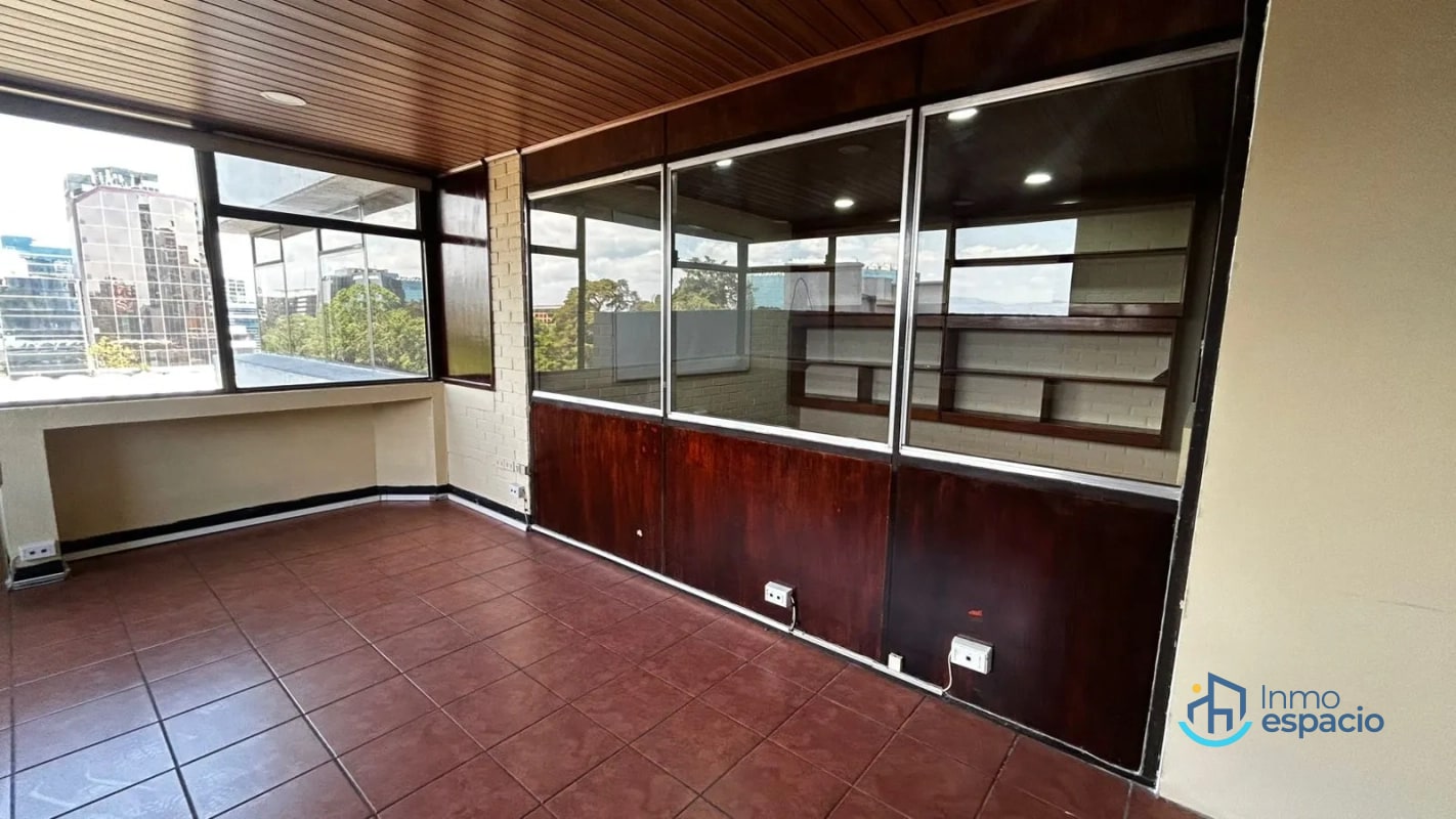 Oficinas en renta en Zona 7 – Utatlán 1 - 17