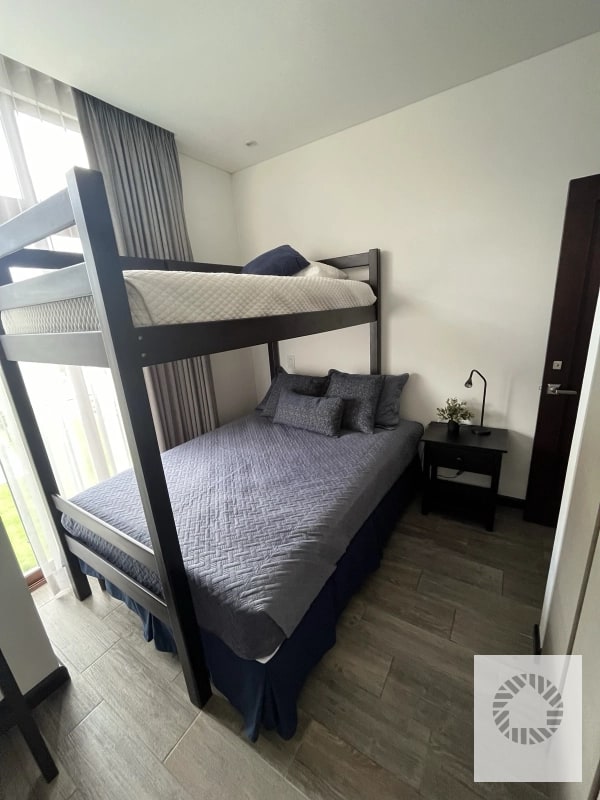 Vendo Apartamento Lirios de 1 - 7