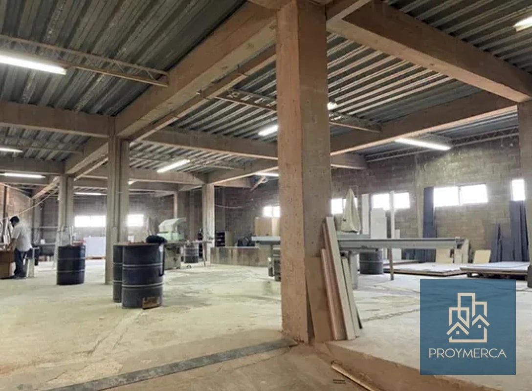Ofi-bodega en alquiler, San Cristóbal, zona 8 de Mixco, sobre el Boulevard Principal - 11